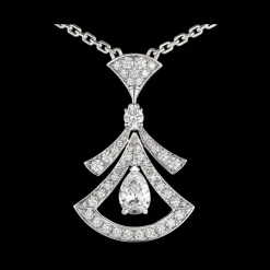 Divas’ Dream Necklace