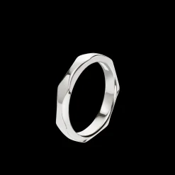Infinito Wedding Band